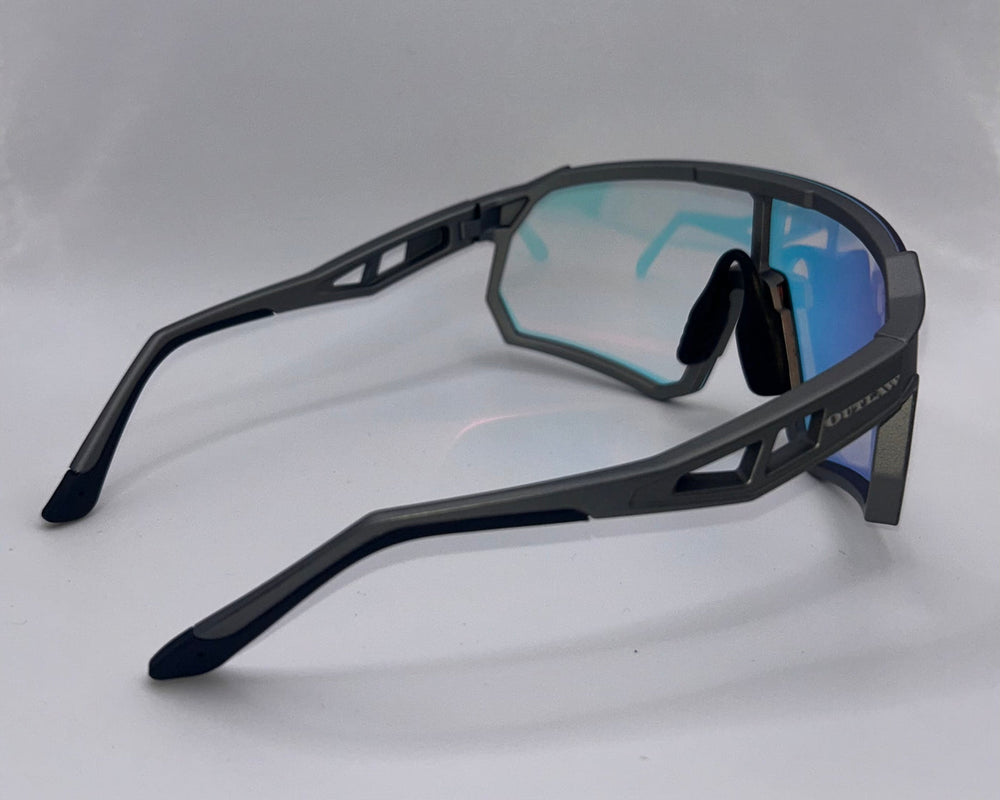 Switchback arms and nose pad detail
